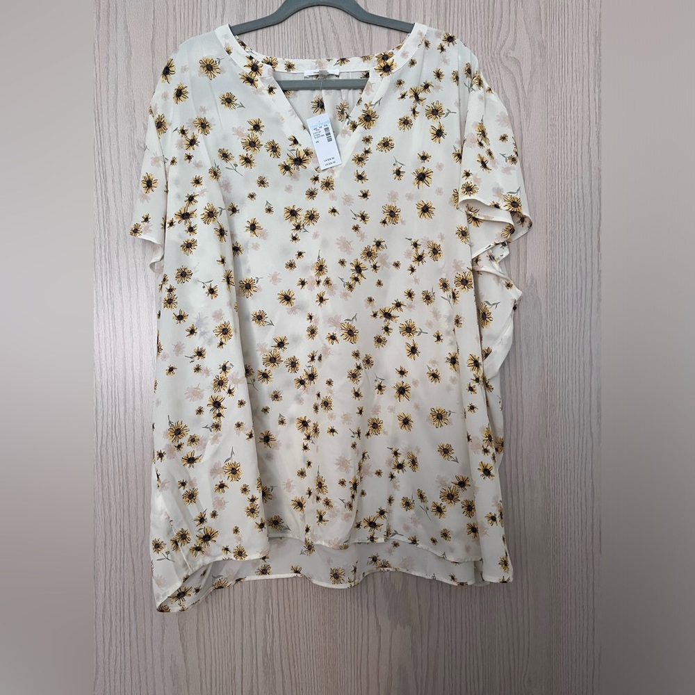 Maurices Floral V-Neck Blouse